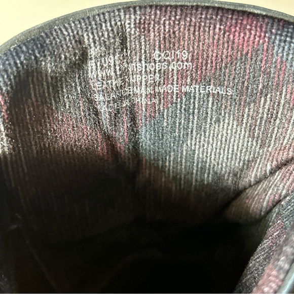 BORN ladies Black Lace-Up Leather Combat Style Boots size 8 Med - Picture 4 of 6